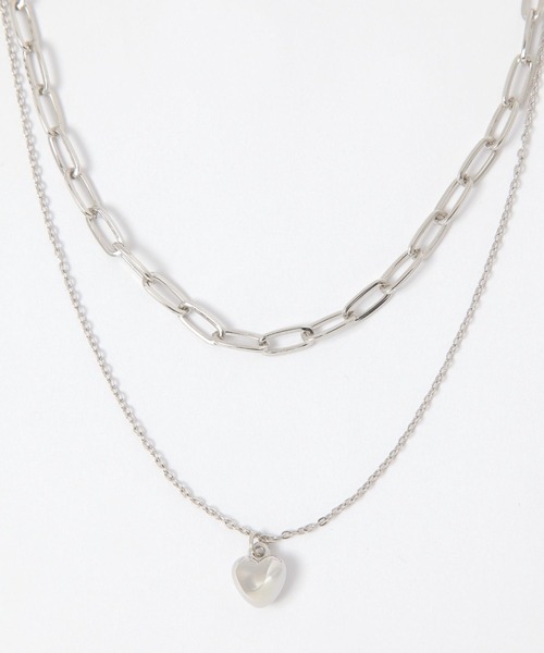 FOREVER 21(フォーエバー トゥエンティーワン)の「2連ハートネックレス(ネックレス・レディース・シルバー/ゴールド・FREE)」の3枚目の写真