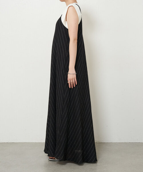 Jena espace merveilleux（ジェナ　エスパスメルヴェイユ）の「リネンリラックスキャミワンピース（ワンピース・レディース・ブラック/パープル/ライトグレー・FREE）」の11枚目の写真