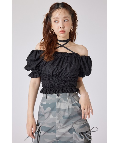rienda（リエンダ）の「【AKB48 千葉恵里さん着用】メニーウェイシャーリングショートブラウス 夏服 半袖（シャツ/ブラウス・レディース・ブラック/ホワイト/レッド・FREE）」の4枚目の写真