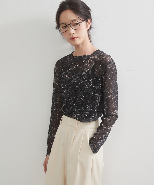 On One's Own(オンワンズオン)の「On One's Own 星座とドット2柄プリントパワーネット長袖シアートップ(Tシャツ/カットソー・レディース・ブラック/グレー系その他/ブラック系その他/ブラウン/ベージュ系その他・FREE)」の16枚目の写真