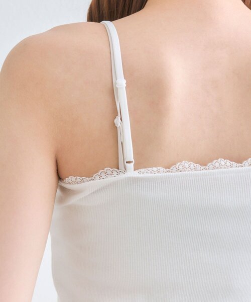 OLIVE des OLIVE(オリーブデオリーブ)の「ちゅるちゅるレースキャミ(キャミソール・レディース・ホワイト/オフホワイト・FREE)」の8枚目の写真