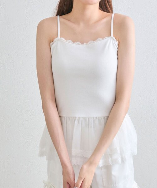 OLIVE des OLIVE(オリーブデオリーブ)の「ちゅるちゅるレースキャミ(キャミソール・レディース・ホワイト/オフホワイト・FREE)」の11枚目の写真