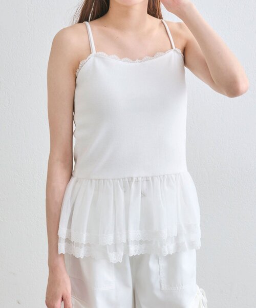 OLIVE des OLIVE(オリーブデオリーブ)の「ちゅるちゅるレースキャミ(キャミソール・レディース・ホワイト/オフホワイト・FREE)」の2枚目の写真