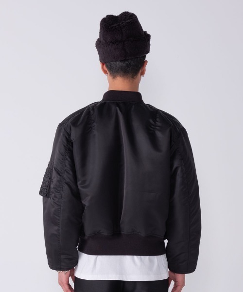 BEDWIN & THE HEARTBREAKERS（ベドウィン アンド ザ ハートブレイカーズ）の「MILITARY TYPE MA-1 JACKET "DUFFY"（MA-1・メンズ・ブラック/チャコール・LARGE/MEDIUM/XX-LARGE）」の12枚目の写真