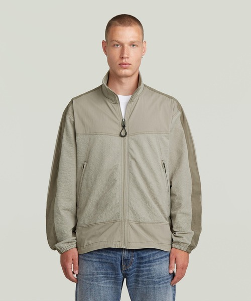 G-STAR(ジースター)の「Woven Track Overshirt/パネルデザイン異素材ミックスジップアップブルゾン(ブルゾン・メンズ・ベージュ系その他・SMALL/X-LARGE)」の1枚目の写真