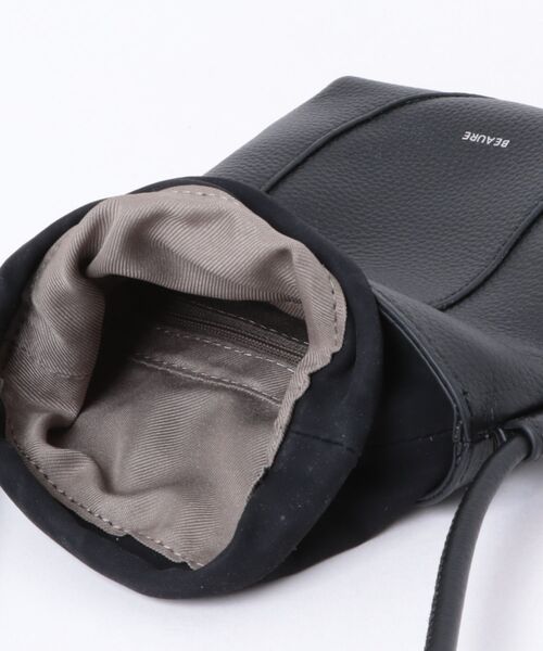 Beau're(ヴュレ)の「BEAURE Mini Drawstring Pouch ショルダー Bag(ショルダーバッグ・レディース・ブラウン/パープル系その他/ブラック/シルバー・FREE)」の6枚目の写真