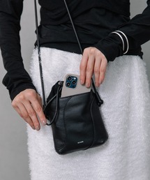 Beau're（ヴュレ）の「BEAURE Mini Drawstring Pouch ショルダー Bag（ショルダーバッグ）」