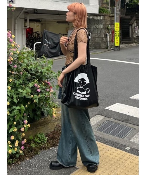 【Hat Attack】ステラ ストライプ トート ※関税込 Hat Attack STELLA ストライプトート - Natural & White | REVOLVE