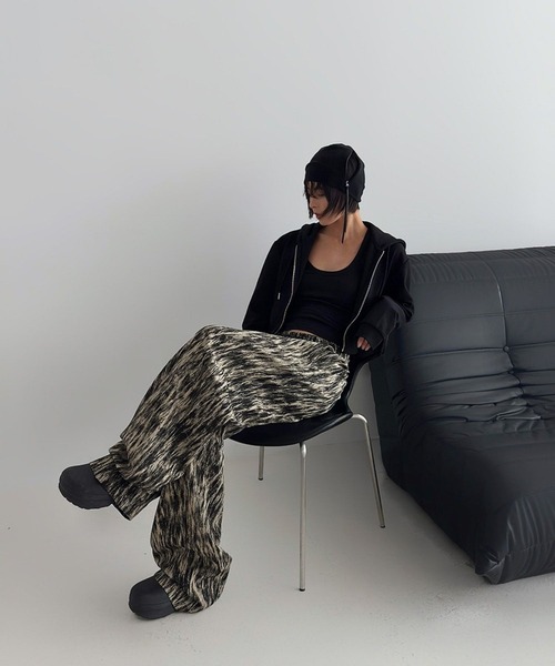 ASCLO（エジュクロ）の「ASCLO／プリーツプリントパンツ（その他パンツ・メンズ・カーキ/ブラック・FREE）」の13枚目の写真