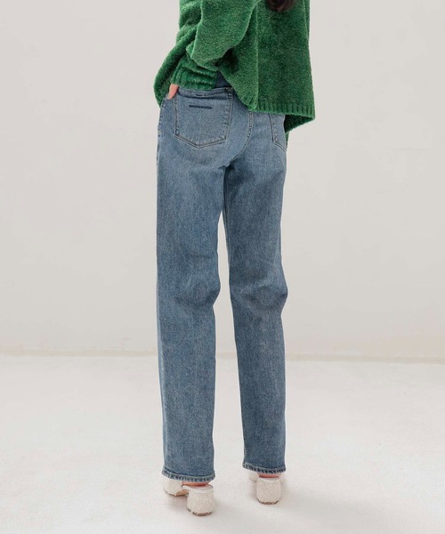 DRESSLAVE(ドレスレイブ)の「YANUK / LEA Boys Straight(ボーイズストレートデニム 57143232)(デニムパンツ・レディース・ブルー・25/24/23)」の3枚目の写真