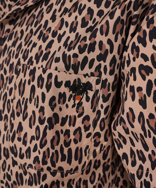 SUNS by #Re:room(サンズバイリルーム)の「カラーレオパードシャツ(シャツ/ブラウス・メンズ・カーキ/ブルー/ベージュ・SMALL/MEDIUM)」の17枚目の写真