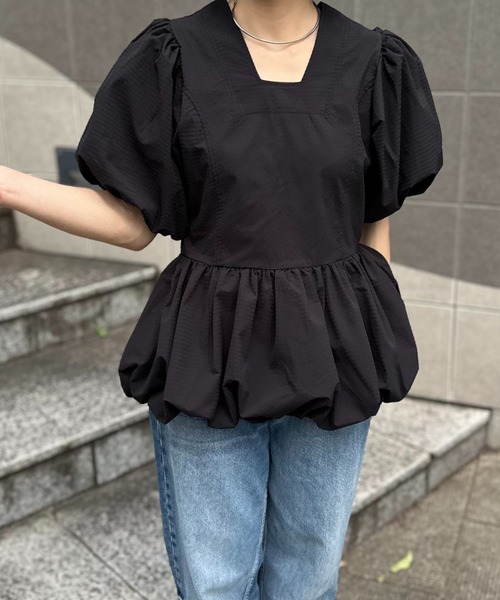 mi via loca（ミヴィアロカ）の「バルーンペプラムトップス（シャツ/ブラウス・レディース・ブラック/ピンク/ホワイト・FREE）」の12枚目の写真