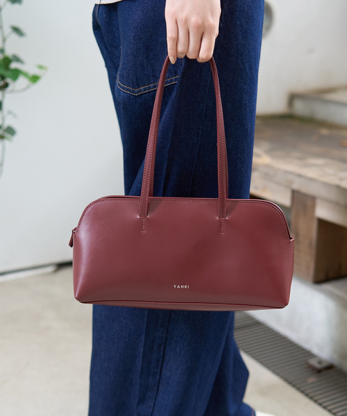 YAHKI(ヤーキ)の「【YAHKI /ヤーキ】SOFT W FACE 横長ショルダーバッグ(ショルダーバッグ・レディース・ワイン/ブラック・フリー)」の11枚目の写真