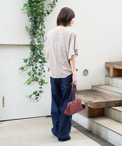 YAHKI(ヤーキ)の「【YAHKI /ヤーキ】SOFT W FACE 横長ショルダーバッグ(ショルダーバッグ・レディース・ワイン/ブラック・フリー)」の7枚目の写真