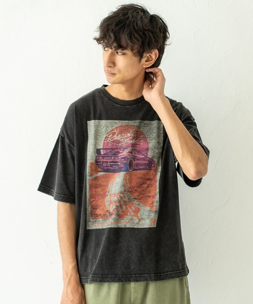 HORIZON DREAM(ホライゾンドリーム)の「フィクションムービースノーウォッシュ加工プリントTシャツ(Tシャツ/カットソー・メンズ・ブラック系その他4/ブラック系その他3/ブラック系その他/ブラック系その他2/ブラック・LARGE/MEDIUM)」の4枚目の写真