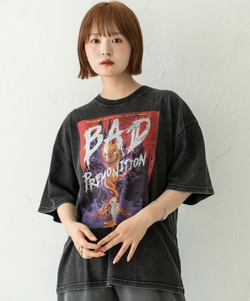 HORIZON DREAM(ホライゾンドリーム)の「フィクションムービースノーウォッシュ加工プリントTシャツ(Tシャツ/カットソー・メンズ・ブラック系その他4/ブラック系その他3/ブラック系その他/ブラック系その他2/ブラック・LARGE/MEDIUM)」の5枚目の写真