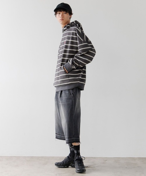 PBLIM（ページボーイリム）の「《UNISEX》スーパールーズボーダーパーカー（パーカー・レディース・グレー/チャコールグレー・FREE）」の16枚目の写真