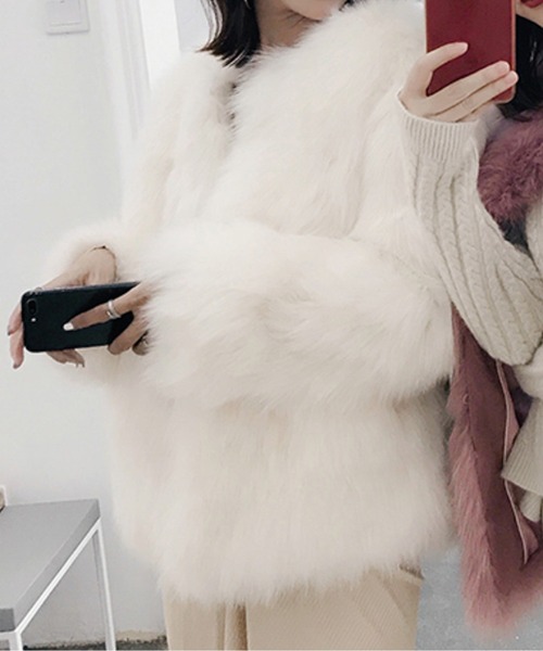 ふわふわエコファーショートジャケット（その他トップス）｜AMAJI