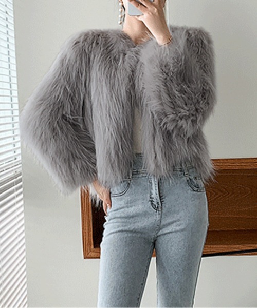 ふわふわエコファーショートジャケット（その他トップス）｜AMAJI