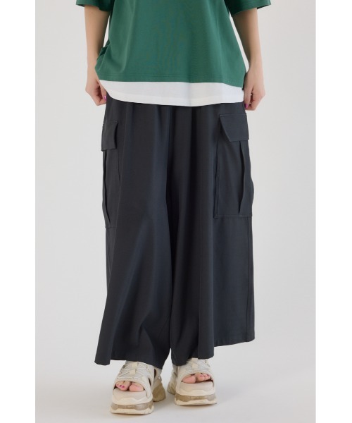 RODEO CROWNS WIDE BOWL（ロデオクラウンズワイドボウル）の「ワイドカーゴスカーチョ（カーゴパンツ・レディース・ブラック/ベージュ系その他/カーキ/グリーン系その他2・FREE）」の19枚目の写真