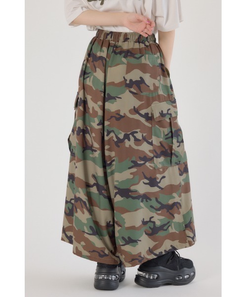 RODEO CROWNS WIDE BOWL（ロデオクラウンズワイドボウル）の「ワイドカーゴスカーチョ（カーゴパンツ・レディース・ブラック/ベージュ系その他/カーキ/グリーン系その他2・FREE）」の5枚目の写真