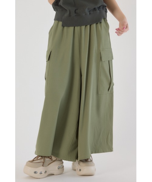 RODEO CROWNS WIDE BOWL（ロデオクラウンズワイドボウル）の「ワイドカーゴスカーチョ（カーゴパンツ・レディース・ブラック/ベージュ系その他/カーキ/グリーン系その他2・FREE）」の9枚目の写真