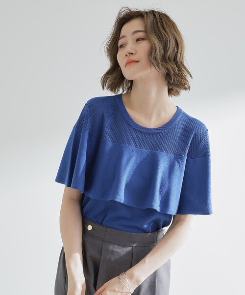 grove(グローブ)の「涼しくて華やか1枚で差の付く ケープフリルニット(ニット/セーター・レディース・ブルー系その他/ライトグレー/ブラック・02/03/01/04/05)」の3枚目の写真