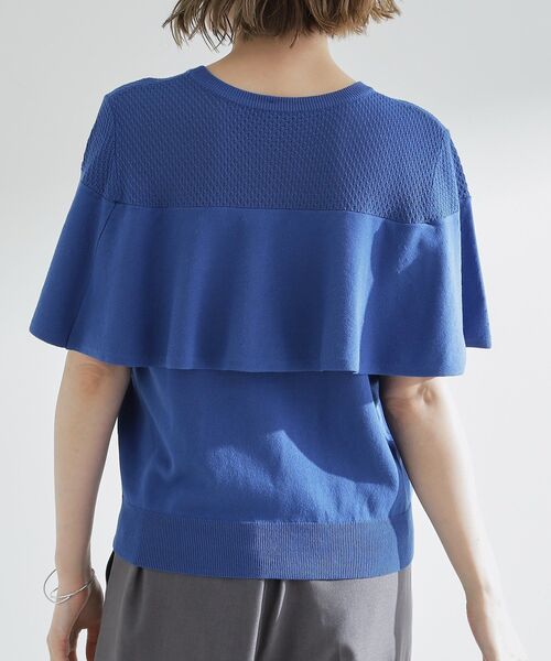 grove(グローブ)の「涼しくて華やか1枚で差の付く ケープフリルニット(ニット/セーター・レディース・ブルー系その他/ライトグレー/ブラック・02/03/01/04/05)」の6枚目の写真