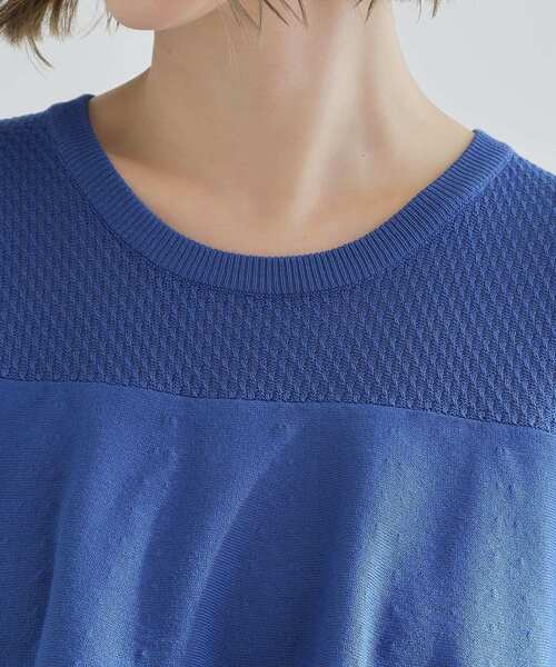 grove(グローブ)の「涼しくて華やか1枚で差の付く ケープフリルニット(ニット/セーター・レディース・ブルー系その他/ライトグレー/ブラック・02/03/01/04/05)」の7枚目の写真