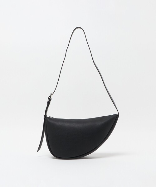 BEAUTY&YOUTH UNITED ARROWS（ビューティーアンドユースユナイテッドアローズ）の「“Drape Bag Series” ムーン ショルダーバッグ（ショルダーバッグ・メンズ・ブラック・FREE）」の3枚目の写真