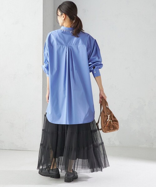 SHIPS(シップス)の「〈手洗い可能〉ソリッド バックタック チュニック シャツ(シャツ/ブラウス・レディース・スカイブルー・ONE SIZE)」の4枚目の写真