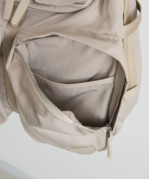 KATHARINE ROSS(キャサリンロス)の「【KATHARINE ROSS】【story.】フィールドワンショルダーバッグ(ショルダーバッグ・レディース・ライトベージュ/ブラック/チャコールグレー・MEDIUM)」の10枚目の写真