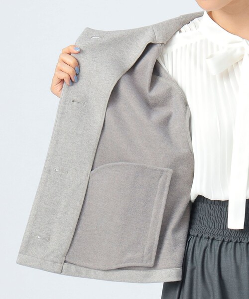 BEAMS HEART（ビームスハート）の「カット ツイル ノーカラー ジャケット（ノーカラージャケット・レディース・ネイビー/ブラウン/ライトグレー・FREE）」の8枚目の写真