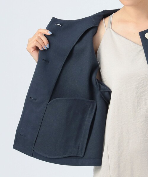 BEAMS HEART（ビームスハート）の「カット ツイル ノーカラー ジャケット（ノーカラージャケット・レディース・ネイビー/ブラウン/ライトグレー・FREE）」の17枚目の写真