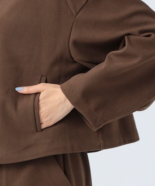 BEAMS HEART（ビームスハート）の「カット ツイル ノーカラー ジャケット（ノーカラージャケット・レディース・ネイビー/ブラウン/ライトグレー・FREE）」の22枚目の写真