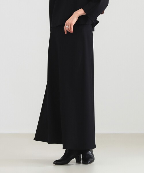 Demi-Luxe BEAMS（デミルクス ビームス）の「レーヨン ナイロン ポンチ フレア スカート（スカート・レディース・チャコールグレー/ブラック・38/36）」の13枚目の写真