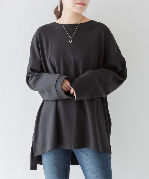RCD(アールシーディー)の「やわらかヘビーコットンクルーネックロングTシャツ(Tシャツ/カットソー・レディース・グレイッシュベージュ/チャコールグレー/オフホワイト/杢グレー/ブラック・4L~5L/M-L/LL~3L)」の3枚目の写真