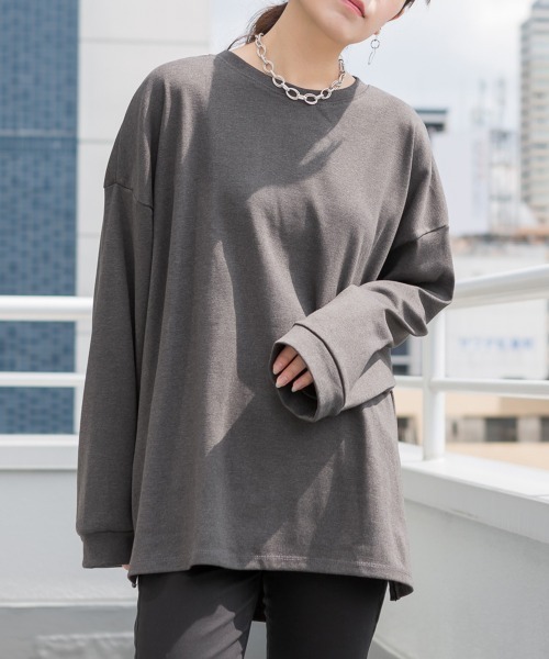 RCD(アールシーディー)の「やわらかヘビーコットンクルーネックロングTシャツ(Tシャツ/カットソー・レディース・グレイッシュベージュ/チャコールグレー/オフホワイト/杢グレー/ブラック・4L~5L/M-L/LL~3L)」の22枚目の写真