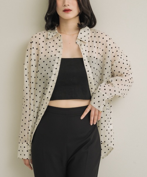 NEUNA(ヌナ)の「【今季トレンドのドットを上品に】シアードットシャツ(シャツ/ブラウス・レディース・ブラック/アイボリー・FREE)」の18枚目の写真