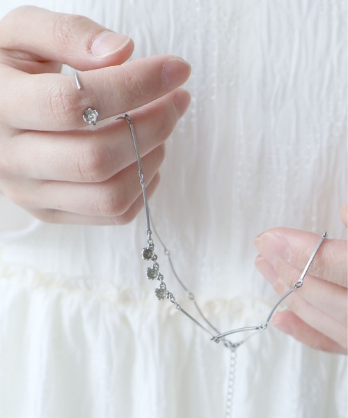 bulle de savon(ビュルデサボン)の「△《early Autumn》ツキミソウ ネックレス(ネックレス・レディース・ゴールド/シルバー・FREE)」の4枚目の写真