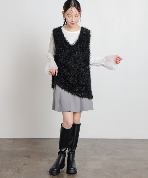 Honeys（ハニーズ）の「フェザーベスト（ベスト・レディース・アイボリー/チャコール/グレー/ブラック・S/M/L）」の10枚目の写真