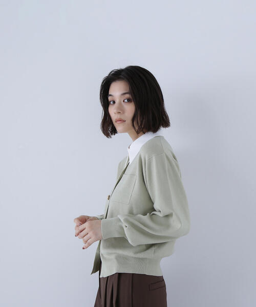 NATURAL BEAUTY BASIC(ナチュラルビューティーベーシック)の「◇ 【Oggi掲載】2wayカラーニットジャケット(カーディガン/ボレロ・レディース・ネイビー/ライトグリーン/キャメル/オフホワイト/グレー・FREE)」の17枚目の写真