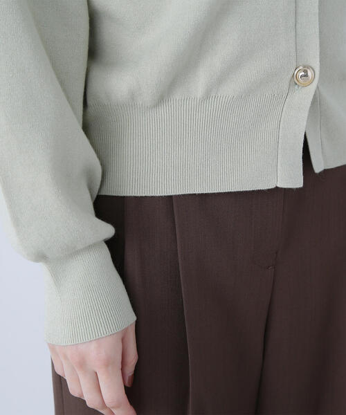 NATURAL BEAUTY BASIC(ナチュラルビューティーベーシック)の「◇ 【Oggi掲載】2wayカラーニットジャケット(カーディガン/ボレロ・レディース・ネイビー/ライトグリーン/キャメル/オフホワイト/グレー・FREE)」の6枚目の写真