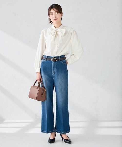 a.v.v（アーヴェヴェ）の「【雑誌InRed(宝島社)11月号掲載】ストレッチデニムワイドパンツ（デニムパンツ・レディース・ブルー/ネイビー・36/38/40/34/42）」の9枚目の写真