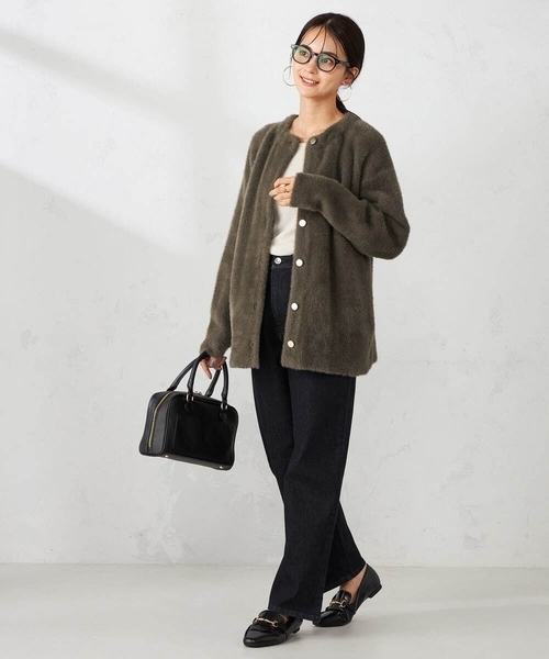 a.v.v（アーヴェヴェ）の「【雑誌InRed(宝島社)11月号掲載】ストレッチデニムワイドパンツ（デニムパンツ・レディース・ブルー/ネイビー・36/38/40/34/42）」の14枚目の写真