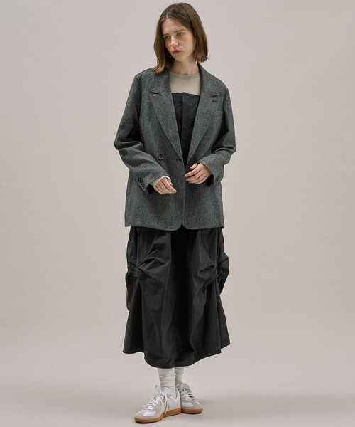 PUBLIC TOKYO(パブリックトウキョウ)の「ダブルベンツテーラードジャケット(テーラードジャケット・レディース・マルチ/ネイビー/ブラウン・1/2)」の10枚目の写真