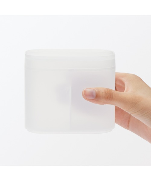 無印良品（ムジルシリョウヒン）の「再生ポリプロピレン入りコットン　綿棒ケース　蓋付　約１０７×７２×９１ｍｍ（その他ビューティーグッズ・レディース・その他・FREE）」の7枚目の写真