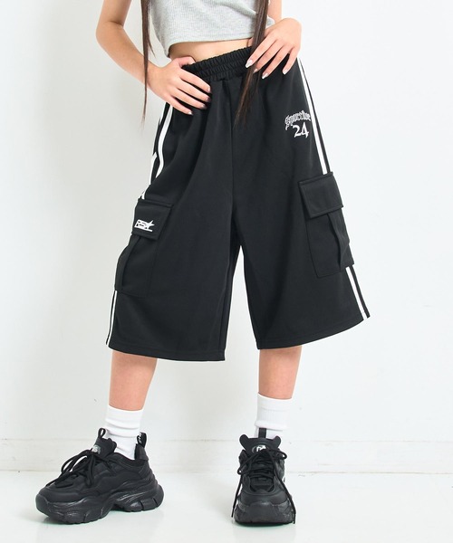 ANAP GiRL(アナップガール)の「ANAP R+S ジャージ ハーフパンツ【ユニセックス】(その他パンツ・キッズ・ブラック/ブラウン・S/XS/M)」の2枚目の写真