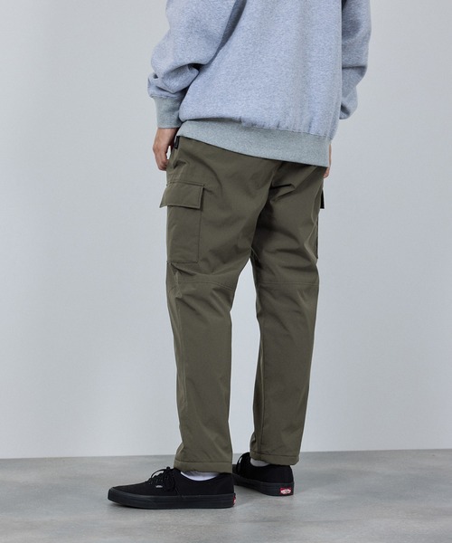 NAVY(ネイビー)の「NAVY SOLOTEX(R) カーゴシャットパンツ【防風 撥水加工 ストレッチ】(カーゴパンツ・メンズ・ブラウン/カーキ/ブラック・XL/L/M)」の4枚目の写真