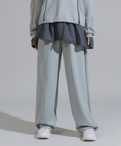 Chick（チック）の「Checkered Shirt Fabric Docking Jersey Set / チェックシャツ生地ドッキング ジャージーセットアップ（セットアップ・レディース・ネイビー/グレー・FREE）」の6枚目の写真